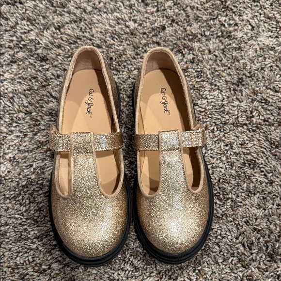Cat & Jack Glittery Gold Dress Shoes - Picture 3 of 5